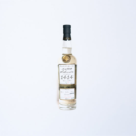 A 750ml ArteNOM Seleccion 1414 Reposado Tequila.