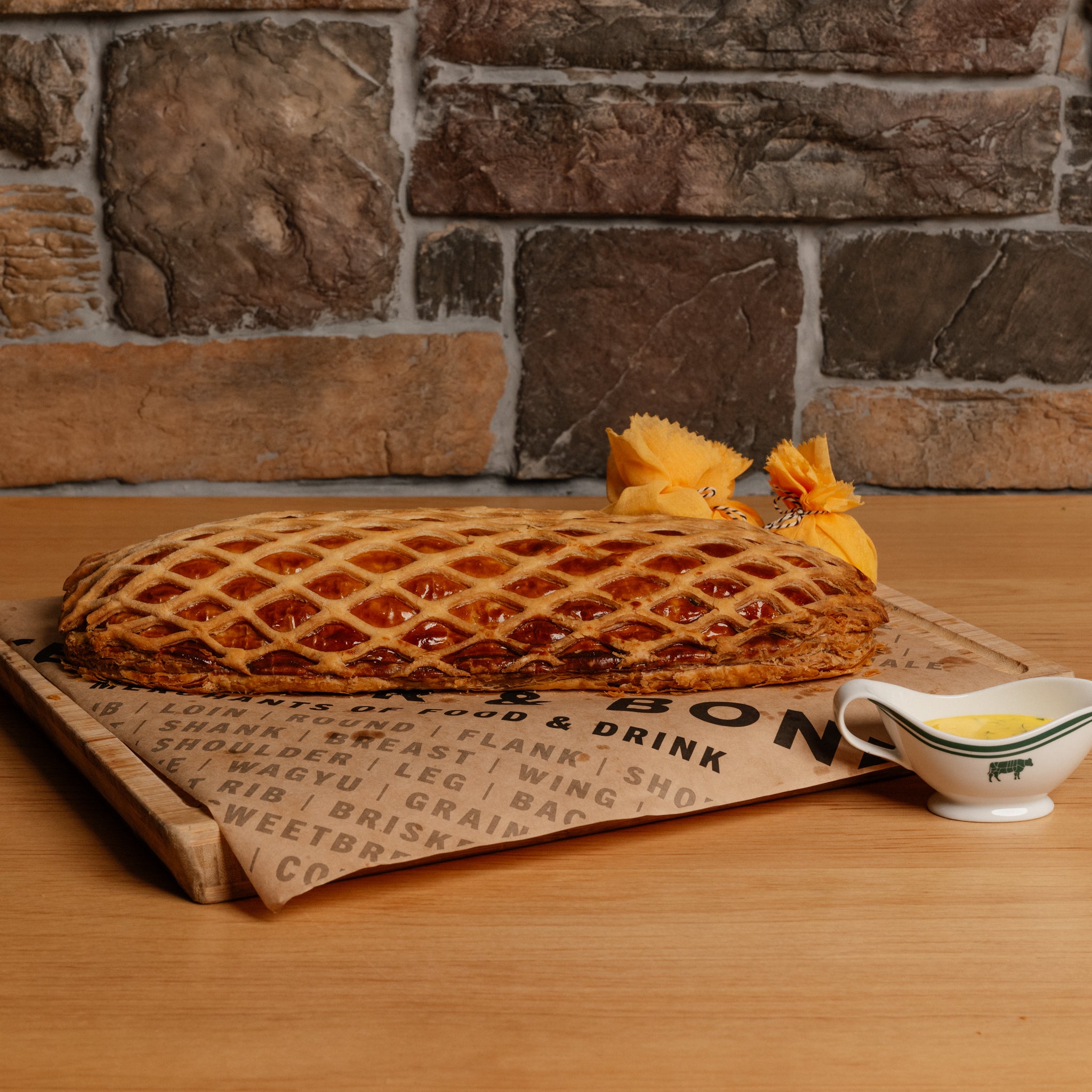 Cooked Salmon en Croûte (1.5kg) (ALC)