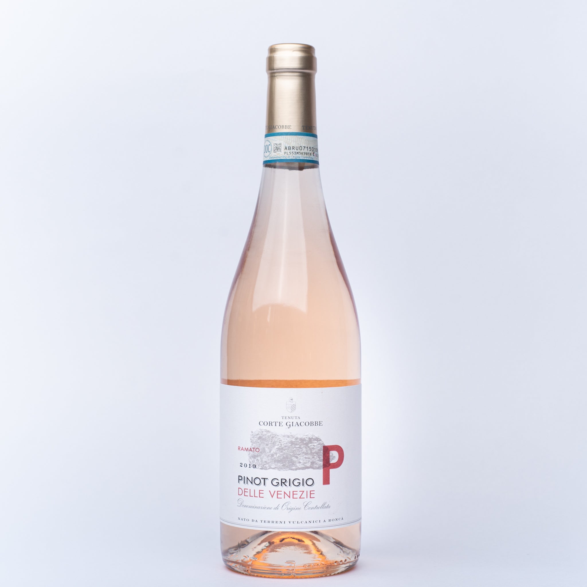 A 750ml bottle of Corte Giacobbe Pinot Grigio Ramato delle Venezie Rose pink wine.